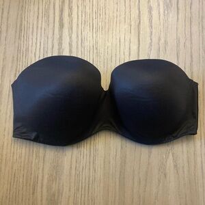 💜Victoria’s Secret Body by Victoria lined strapless bra in black size 36DD